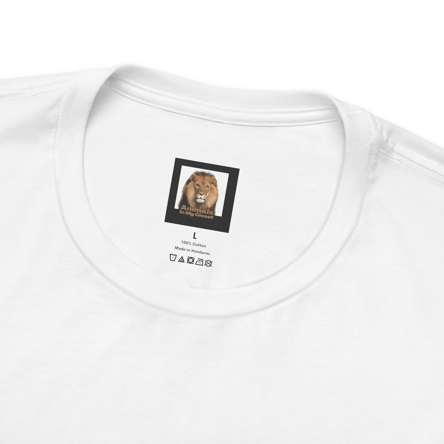 Unisex Big Cats Lioness Short Sleeve Tee