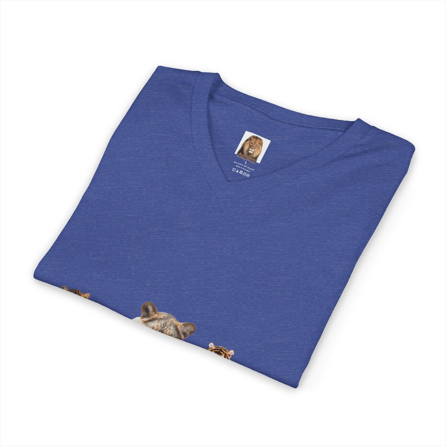 Unisex Big Cats Lioness Short Sleeve V-Neck Tee