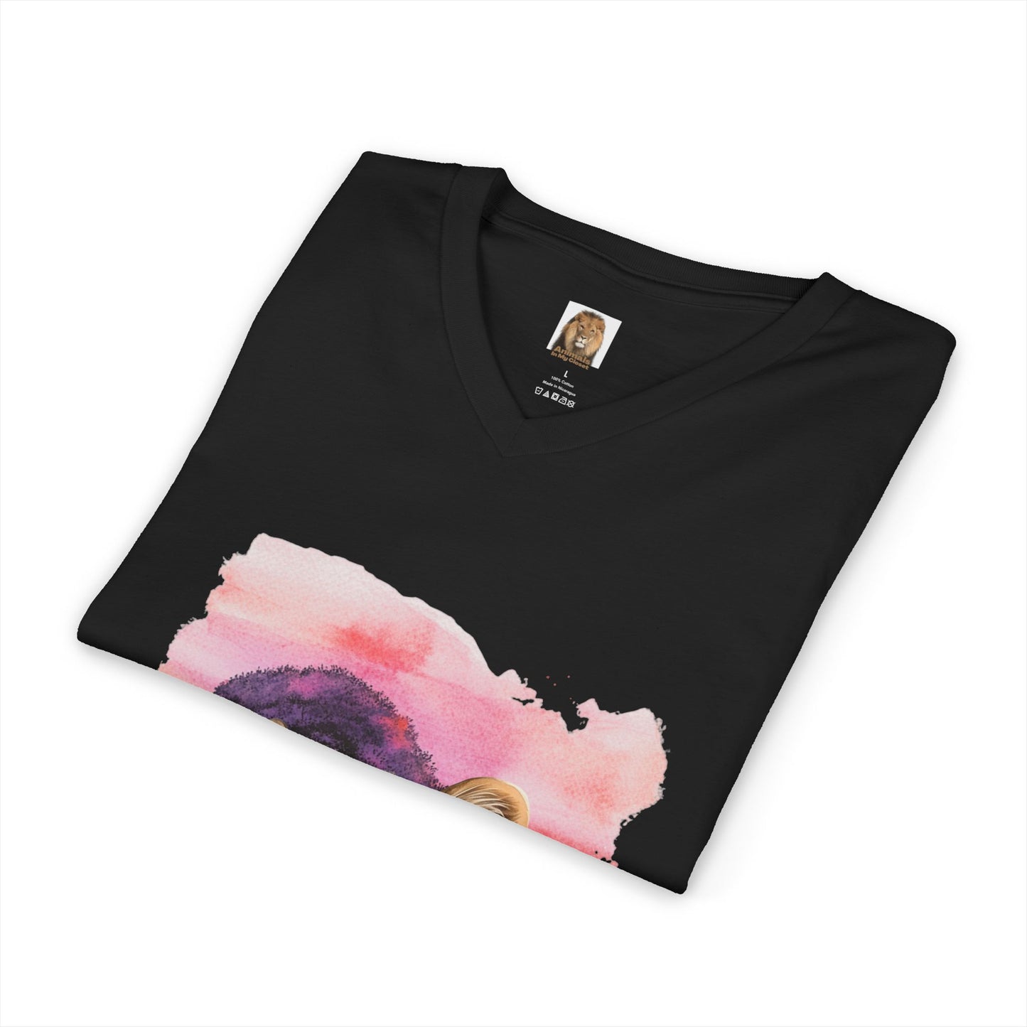 Women's Cheetah Big Cats V-Neck Tee