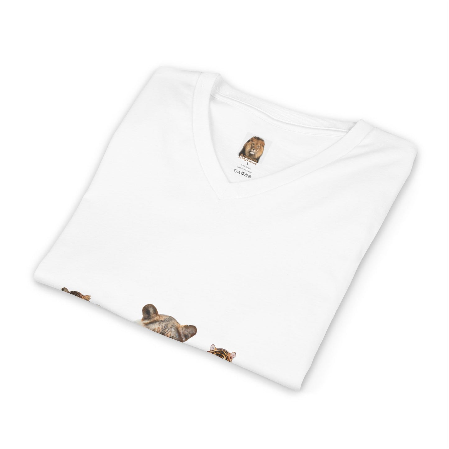 Unisex Big Cats Lioness Short Sleeve V-Neck Tee