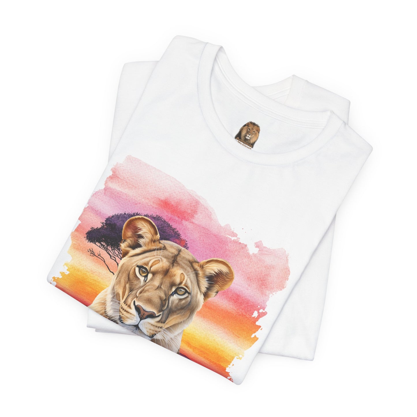 Women's Lioness Big Cats Short Sleeve Tee