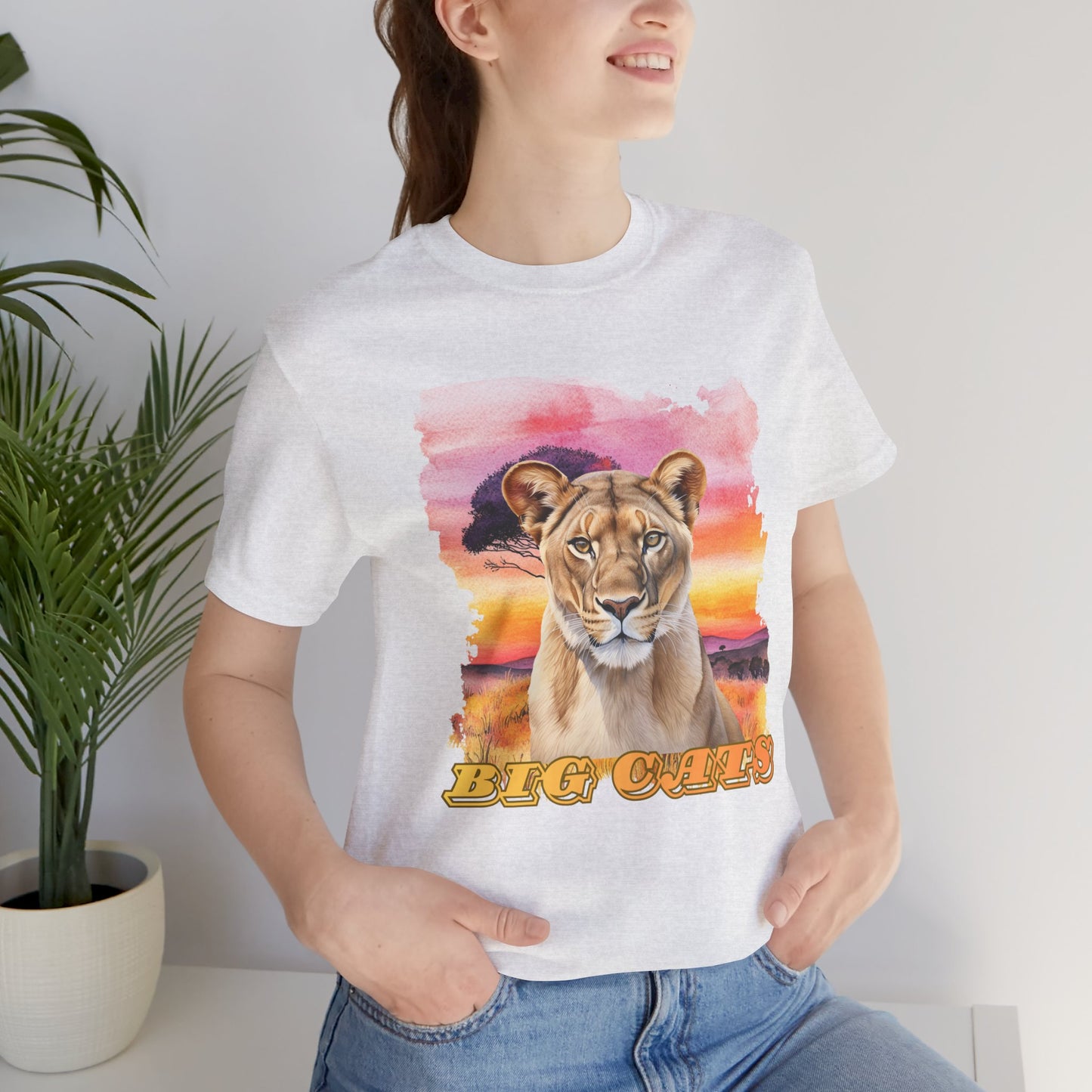 Women's Lioness Big Cats Short Sleeve Tee