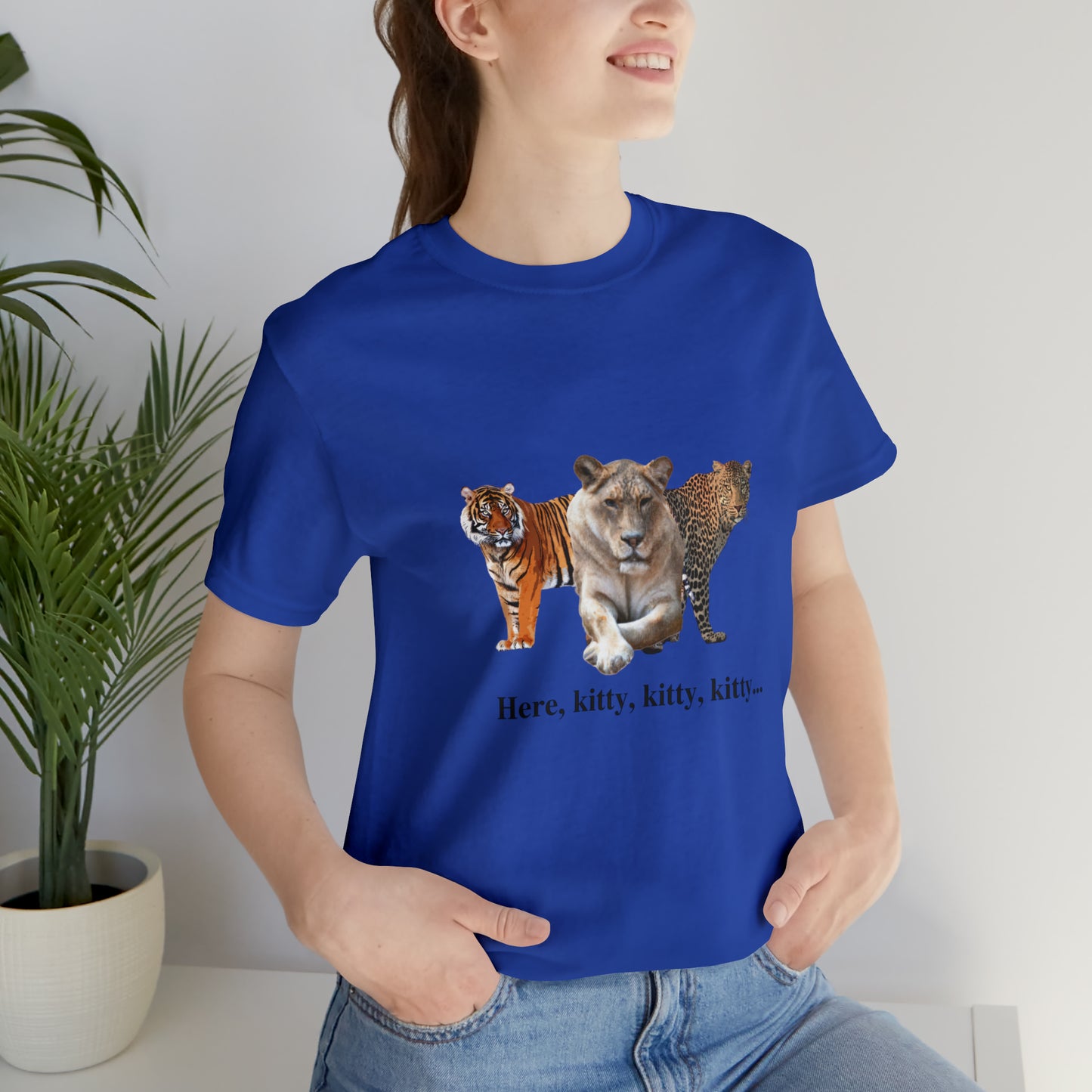 Unisex Big Cats Lioness Short Sleeve Tee