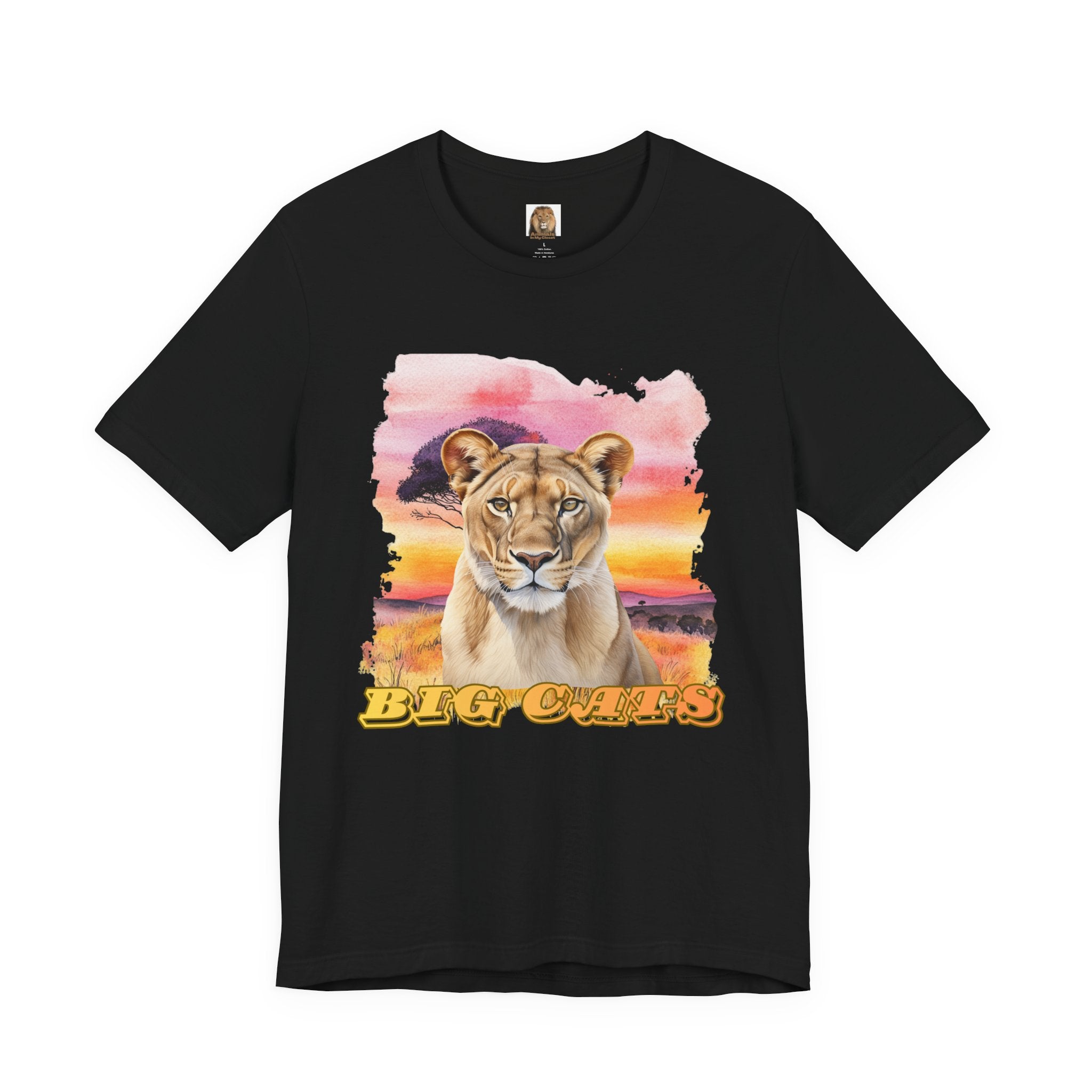 Women's Lioness Big Cats Short Sleeve Tee – Animals In My Closet