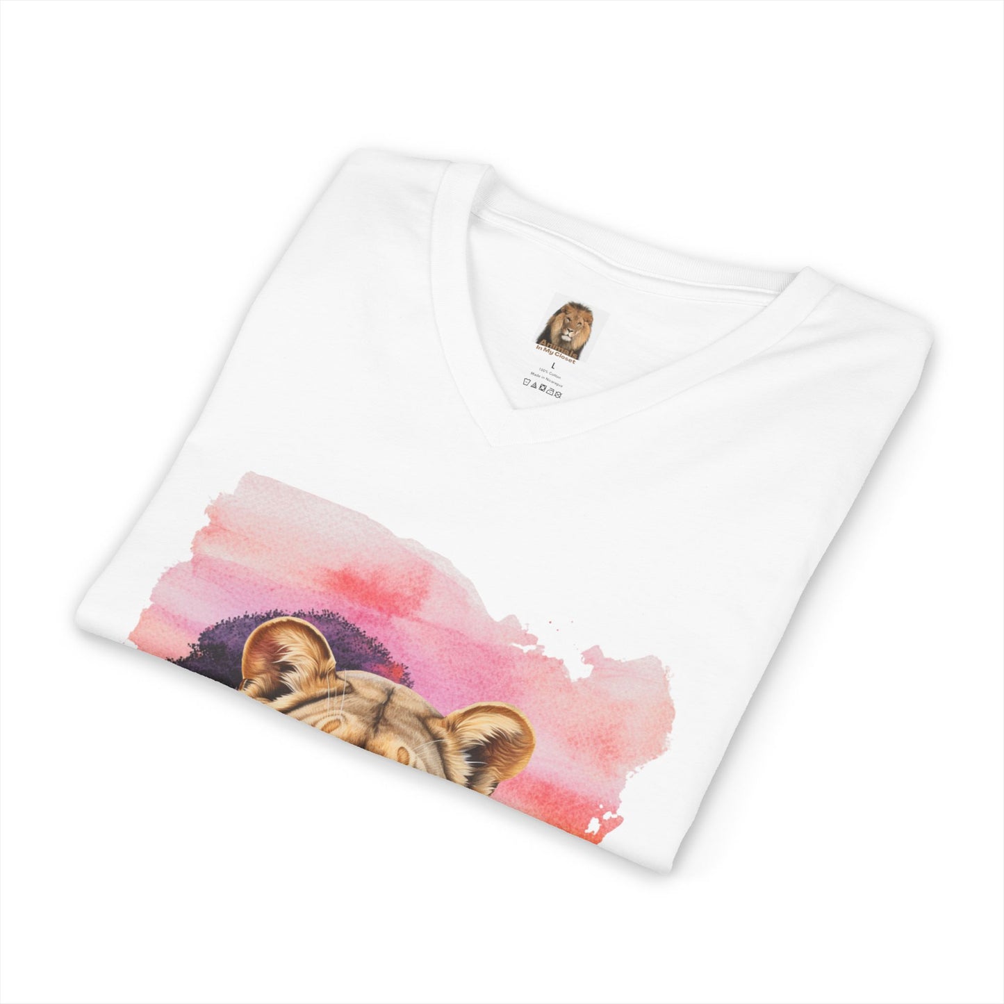 Women's Lioness Big Cats V-Neck Tee