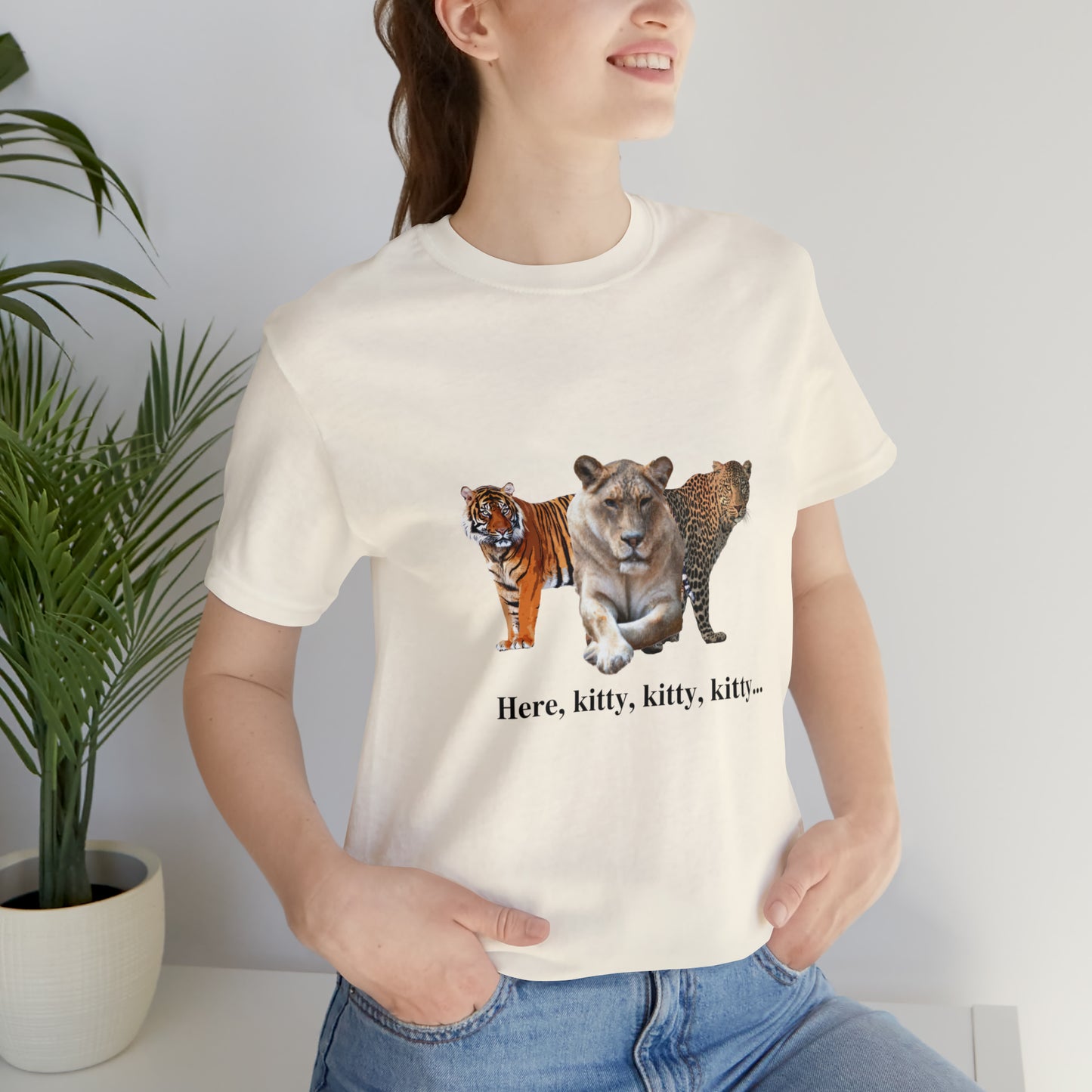 Unisex Big Cats Lioness Short Sleeve Tee